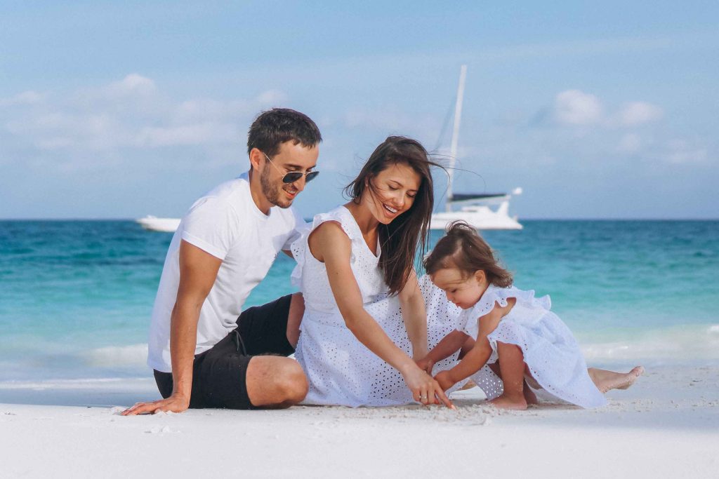 Familia disfrutando de actividades en La Paz