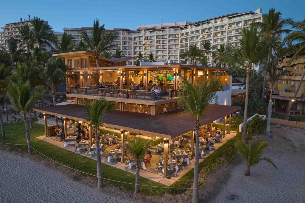 mond lounge puerto vallarta 