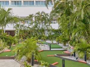 mini golf fiesta americana acapulco